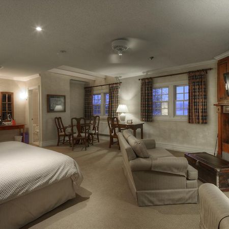 Sir Sam'S Inn & Spa (Adults Only) Haliburton Exterior foto