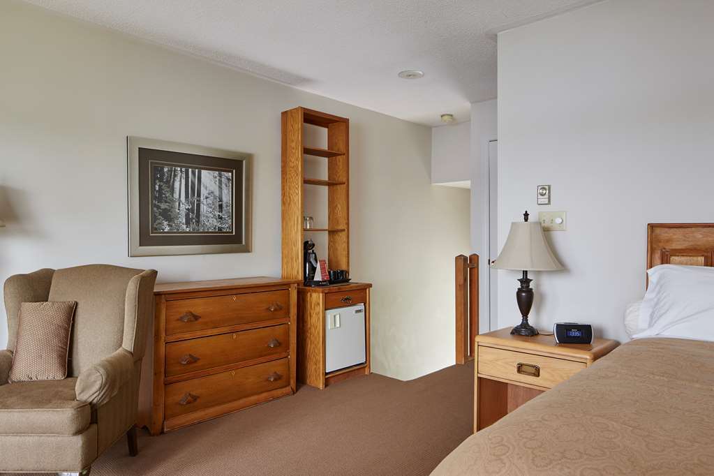 Sir Sam'S Inn & Spa (Adults Only) Haliburton Quarto foto