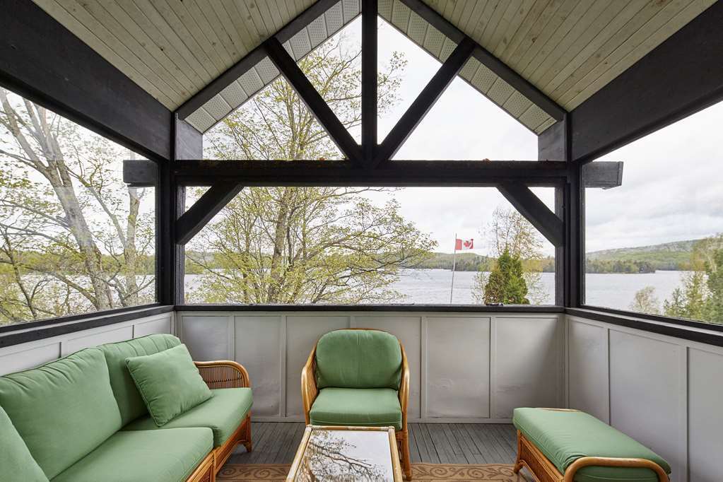 Sir Sam'S Inn & Spa (Adults Only) Haliburton Quarto foto